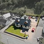 Tigh Na Drochaid, Glen Nevis - Entire Apartment